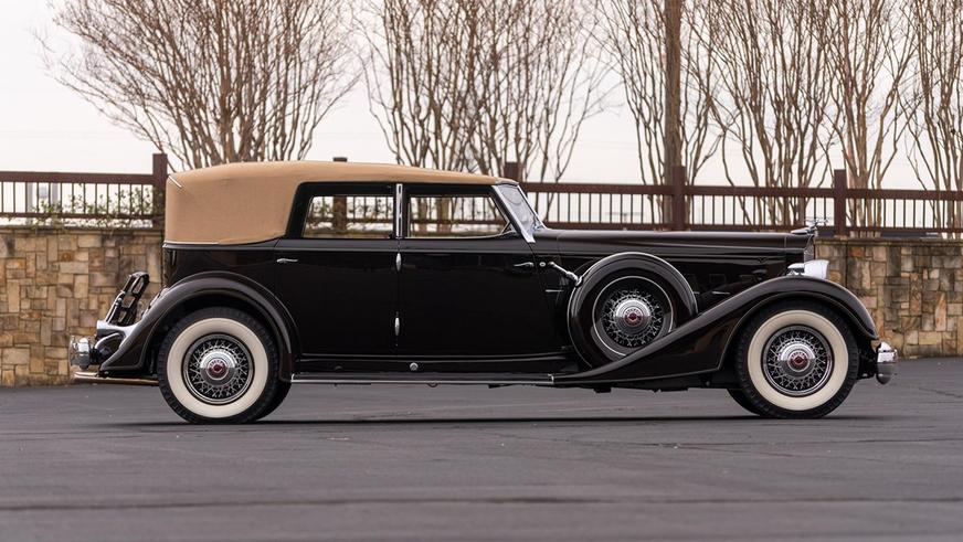 Раритетный Packard V12 на торгах в США