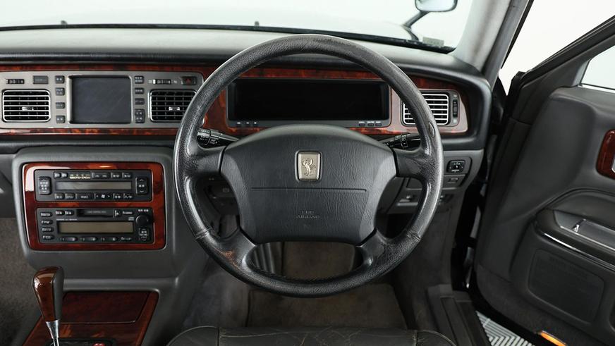 Редкий Toyota Century с V12 под капотом выставлен на продажу в Штатах