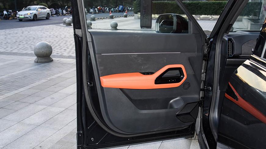 В Китае назвали цены на электрический Ford Bronco