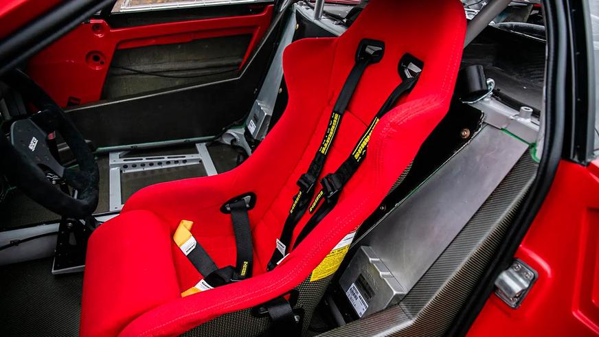 Уникальную F40 продают недорого, но это не совсем Ferrari