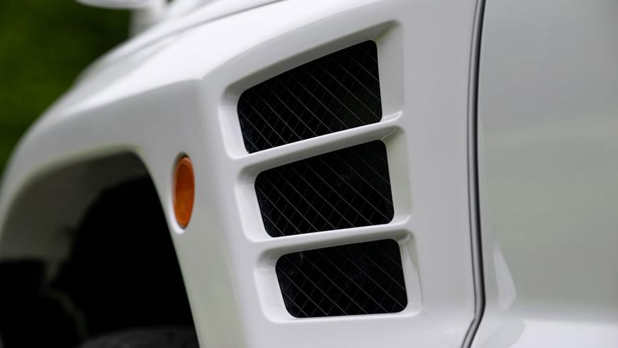 Редкий Mitsubishi Pajero Evolution выставили на продажу в США