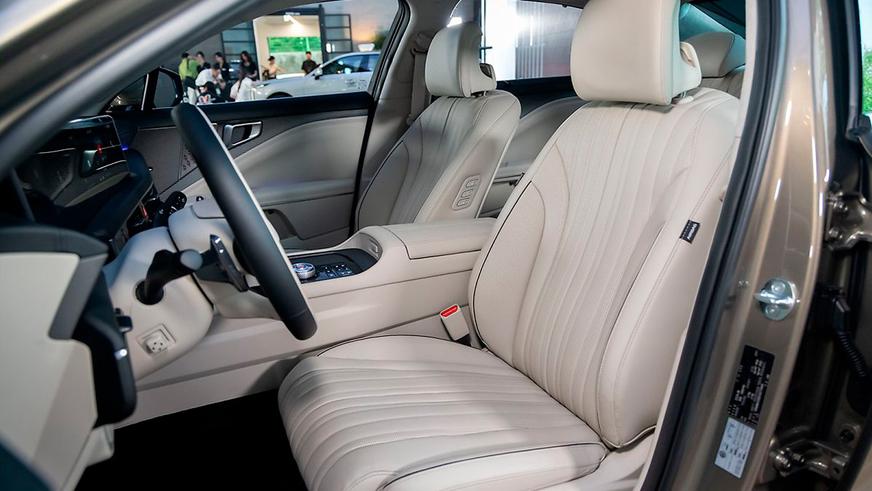 Kia обновила седан K8