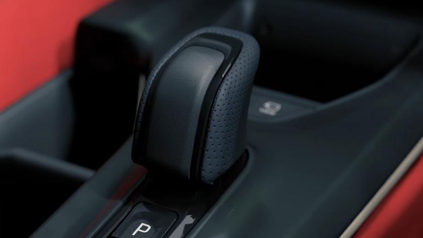 Toyota рассказала сразу о трёх новых моделях линейки Crown