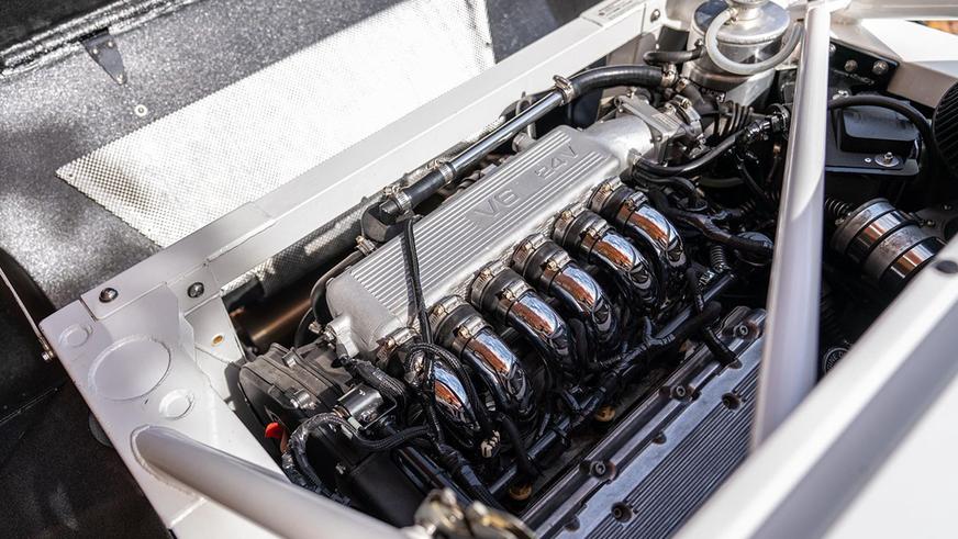 Качественную реплику культовой Lancia Stratos продают с аукциона