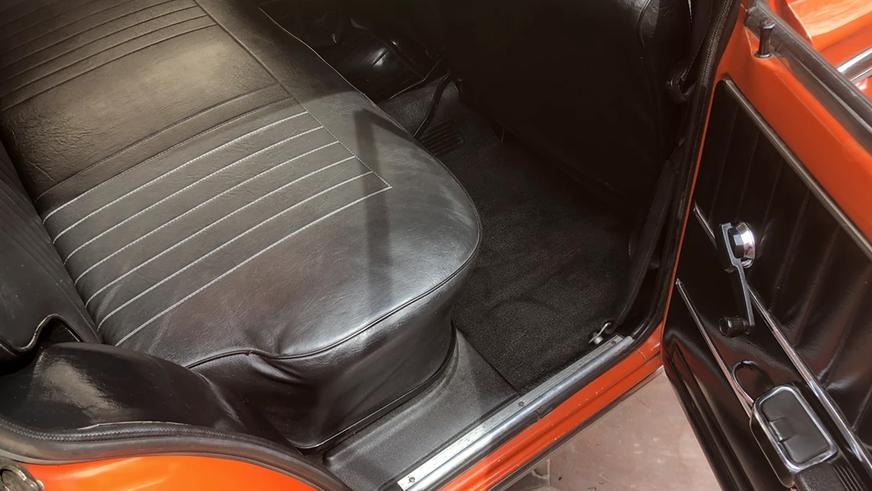 Интересные объявления на Kolesa.kz: от Wanderer W24 до Jaguar XK120