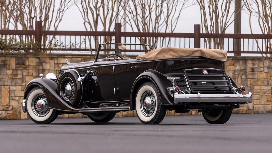 Раритетный Packard V12 на торгах в США