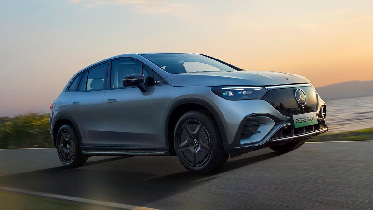 Батыс елдеріне жауап: Қытай шетел көліктеріне салықты көбейтеді