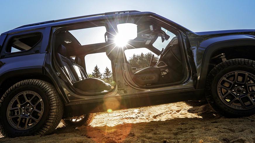 У Jeep появился внедорожный электрокар Recon