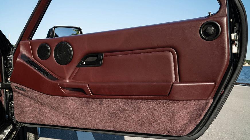 Уникальный RUF, построенный для главы Samsung, пустят с молотка