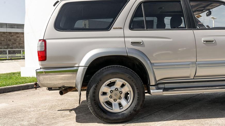 Toyota 4Runner (N180) с небольшим пробегом продают в США