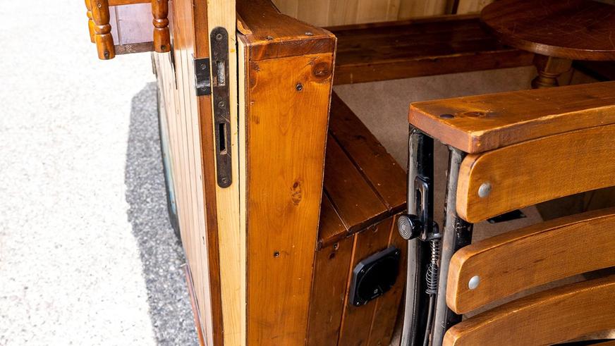 Избушка на жучьих ножках