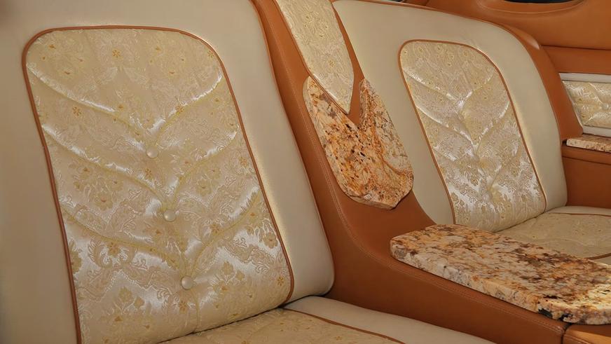 С молотка уйдёт старый Continental в образе Bugazzi Mark IV