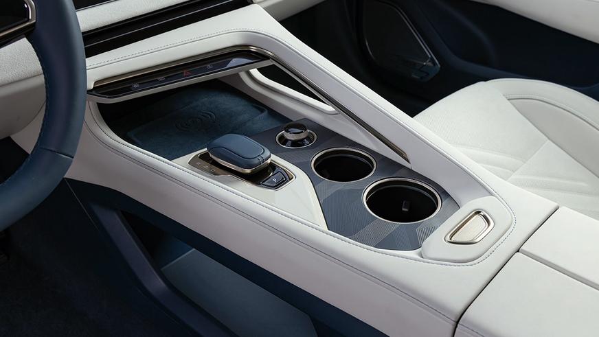 Zeekr 001: от покупки до 100 км/ч