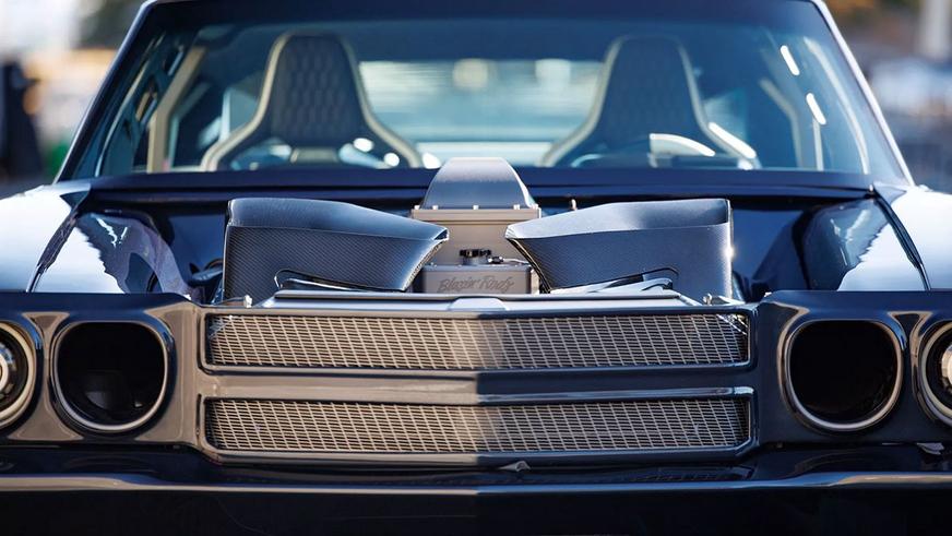Chevrolet Chevelle превратили в 2800-сильного карбонового монстра