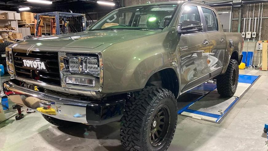 Toyota Hilux стилизовали под винтажные Land Cruiser