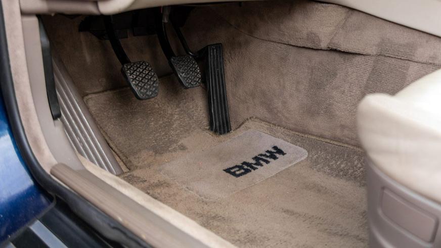 С молотка пустят BMW 850i Майкла Джордана