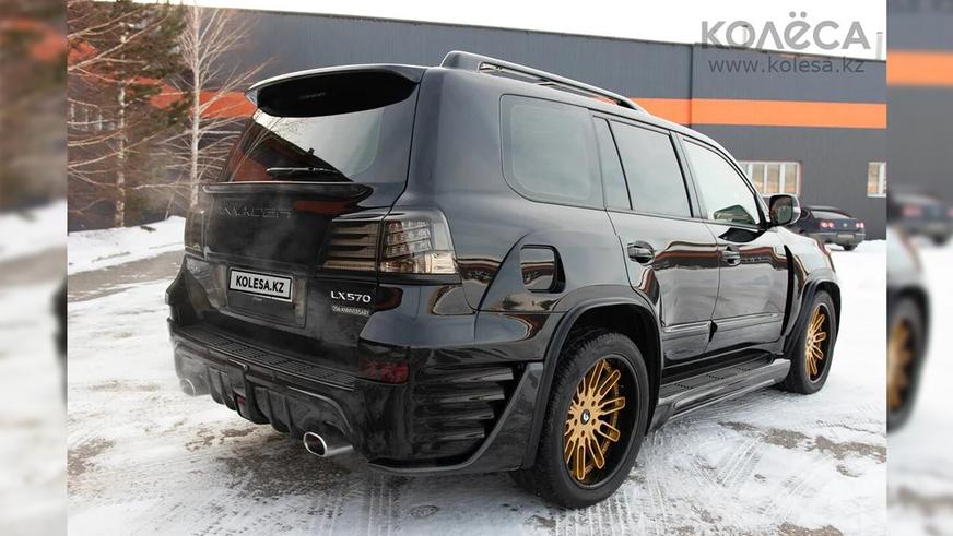 Интересные машины на Kolesa.kz: от агрессивного Lexus LX до Porsche 924