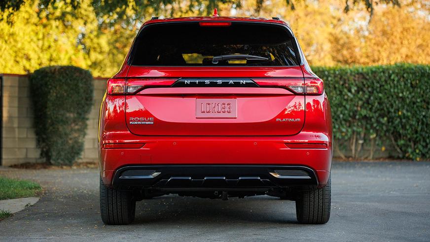 Mitsubishi Outlander стал первым плагин-гибридом Nissan в США