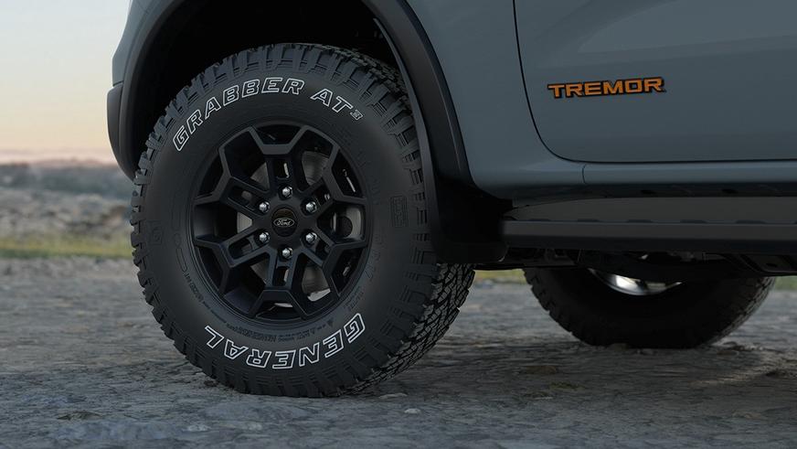 Ford Everest Tremor получил бензиновый турбомотор V6