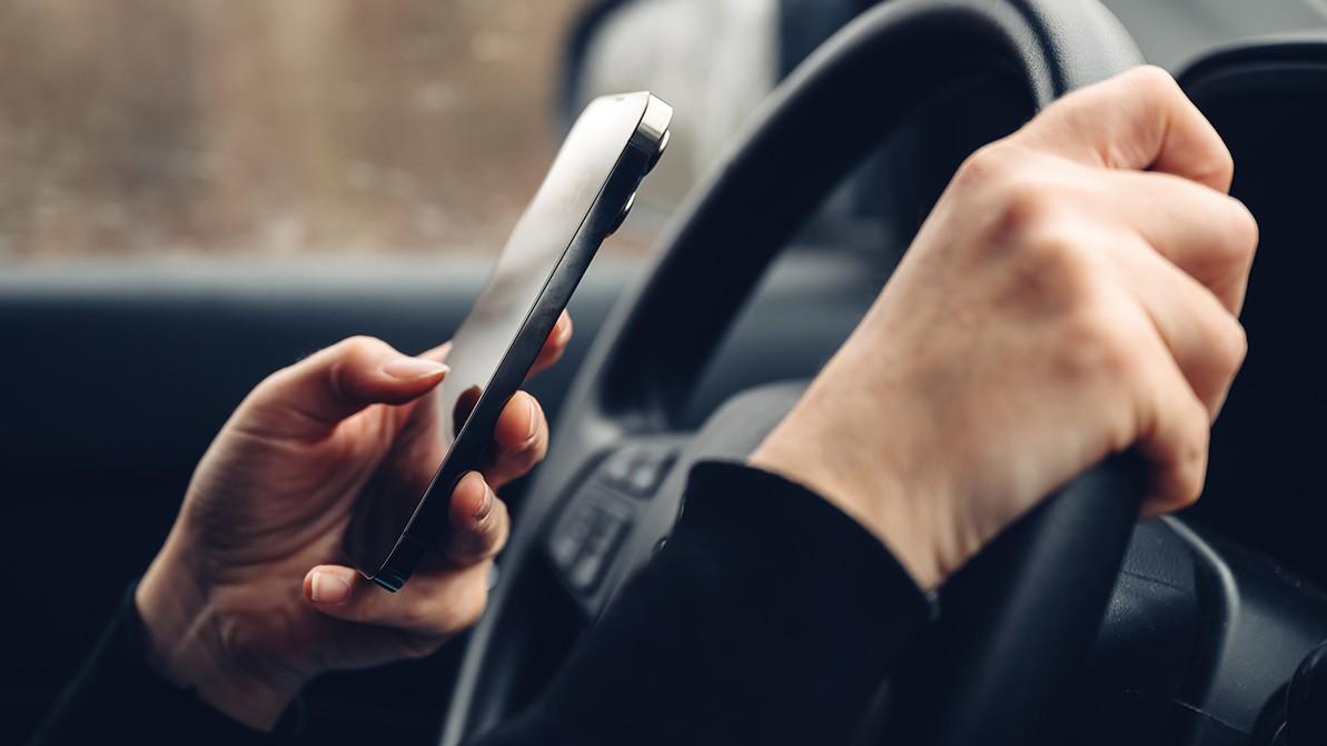 Алматыдағы камералар смартфон пайдаланған жүргізушіні анықтай бастады