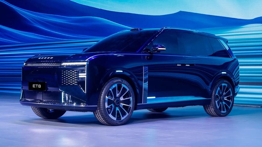 Кроссоверы и универсалы: Exeed представила сразу четыре новинки