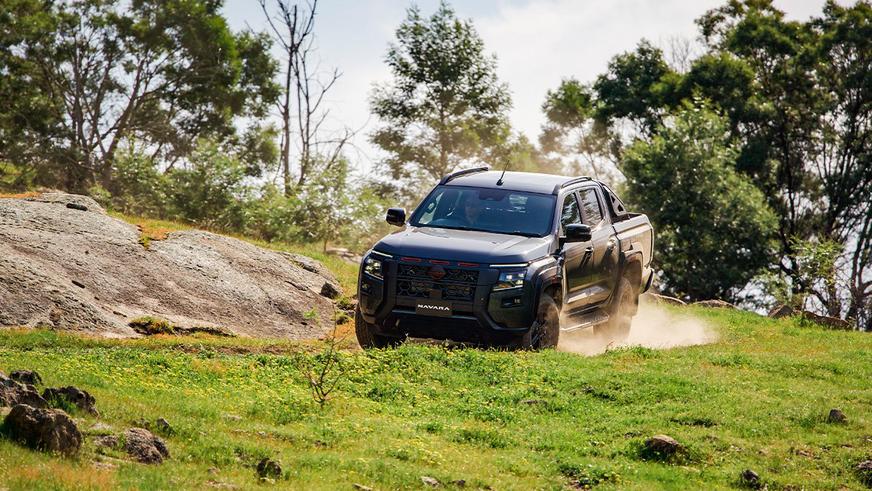 Nissan превратил Mitsubishi L200 в Navara