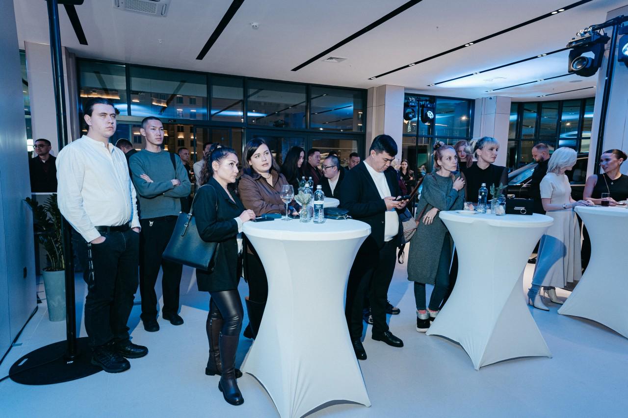 В Алматы состоялось торжественное открытие первого официального дилерского центра Li Auto DOSCAR в г. Алматы