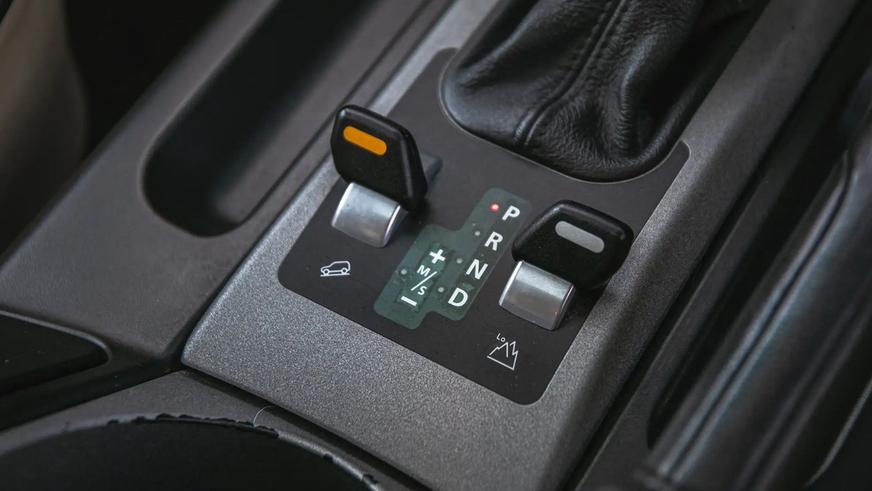 Королевский Range Rover появился в продаже