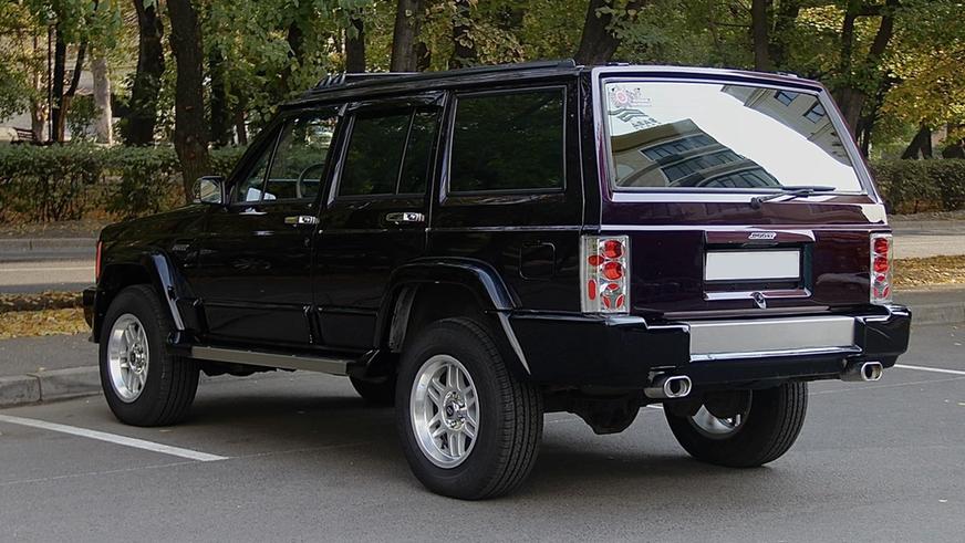 Найдено на Kolesa.kz: классический Jeep Cherokee за 6 млн тенге