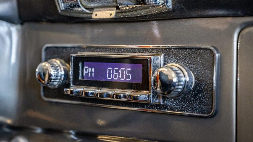 Mercedes-Benz 190 SL на торгах: 50 лет в одних руках и неизвестный пробег