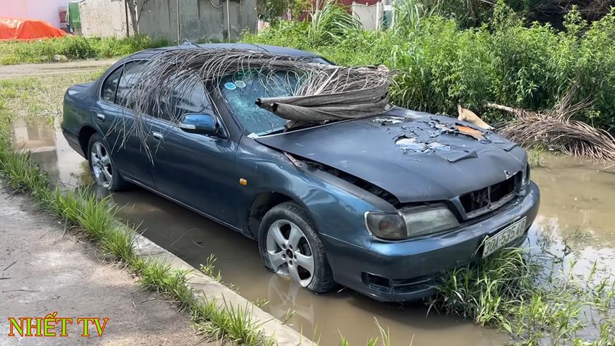 Реплику Lamborghini из старого Nissan создали во Вьетнаме