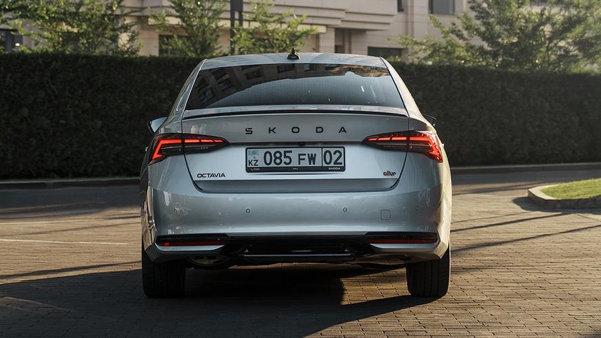 Сколько стоит обновлённая Škoda Octavia в Казахстане