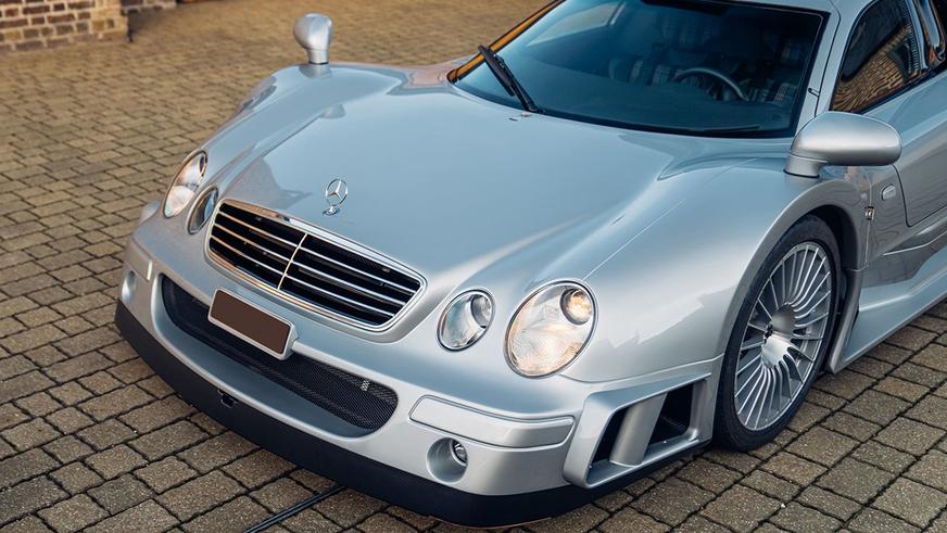 Два редчайших Mercedes CLK GTR оценили в 22 миллиона долларов