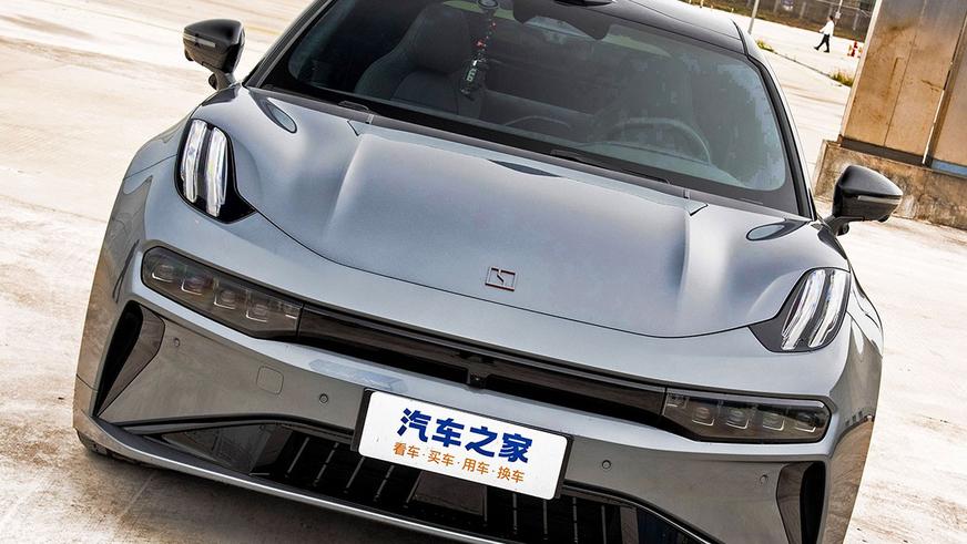 Обновлённый Zeekr 001 готовится к выходу на рынок