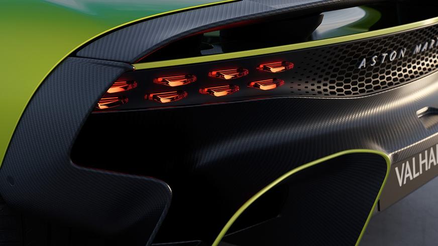 Aston Martin представила 4-моторный гиперкар Valhalla