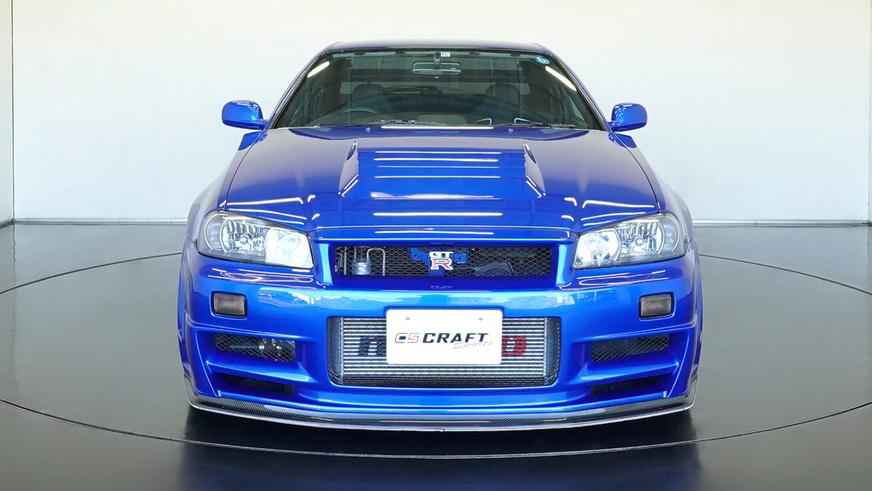 Один из самых редких Nissan Skyline GT-R появился в продаже в Дубае