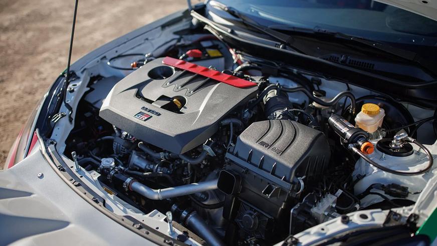Toyota GR86 получила культовую ливрею, мощный мотор и полный привод