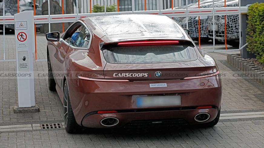 Товарный BMW Speedtop замечен на дорогах