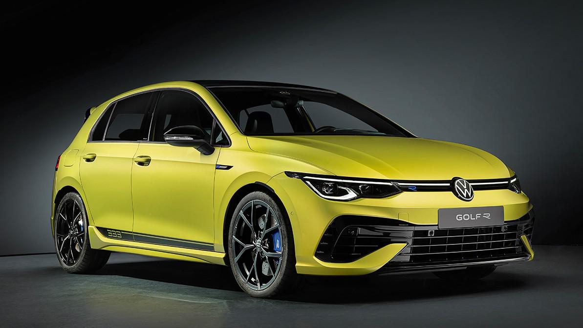 Ең қымбат Volkswagen Golf клиенттердің қолына тие бастады