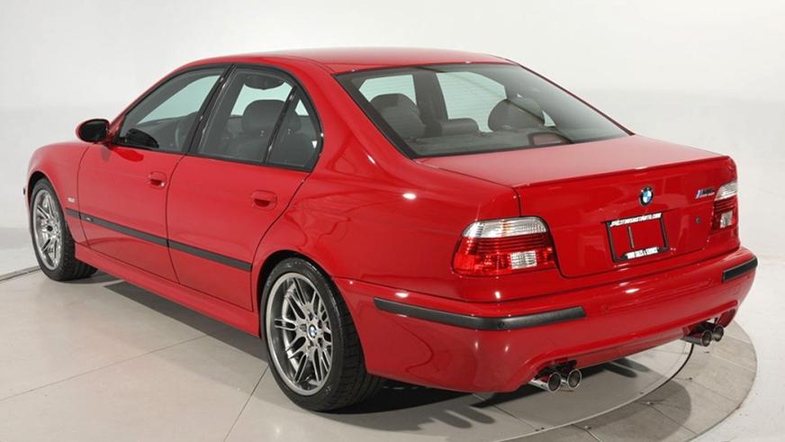 Двадцатилетний BMW M5 оценили дороже Porsche 911 Turbo