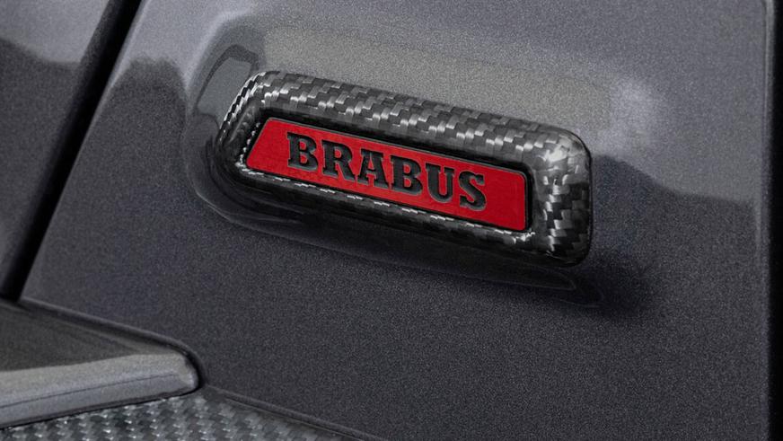 Brabus выставил на продажу 900-сильный пикап на базе «Гелендвагена»