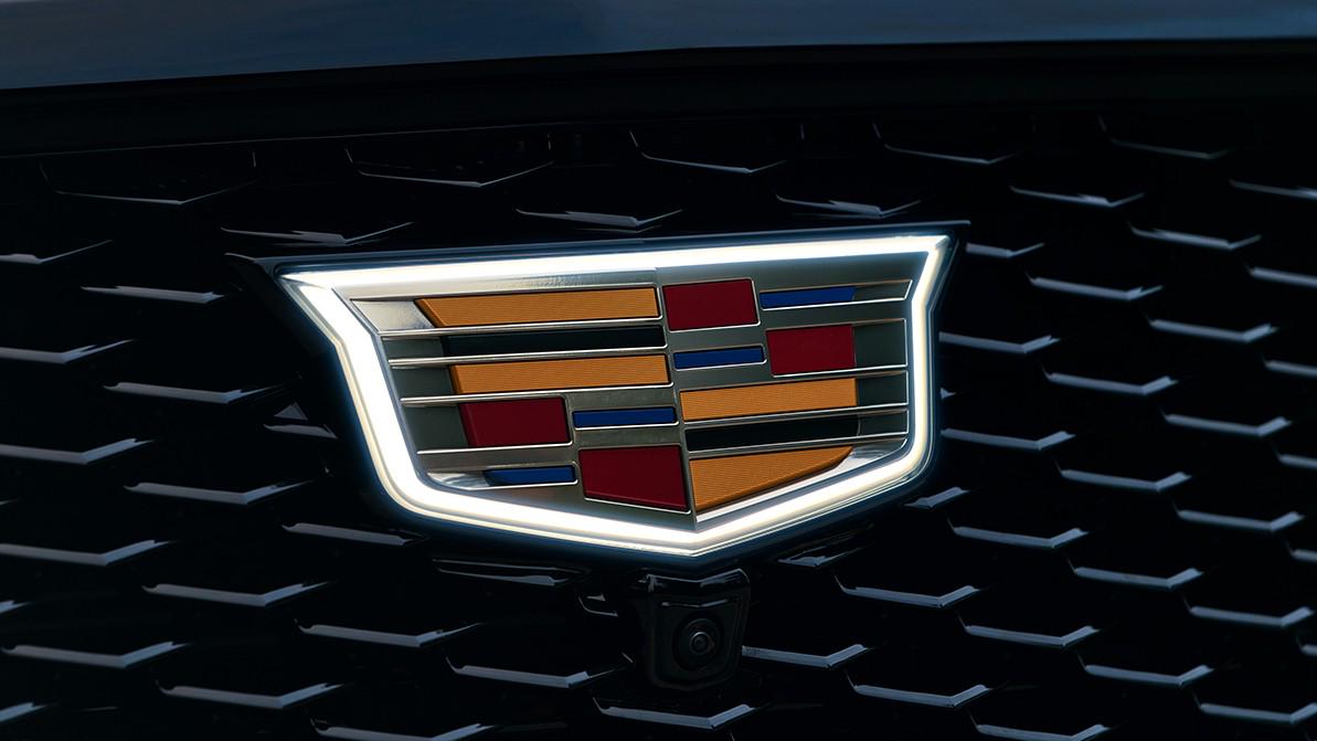В Cadillac решили вернуться к разработке машин с ДВС