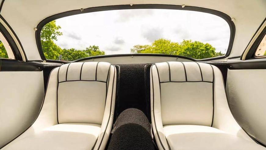 Уникальный Chrysler с необычным дизайном выставят на торги