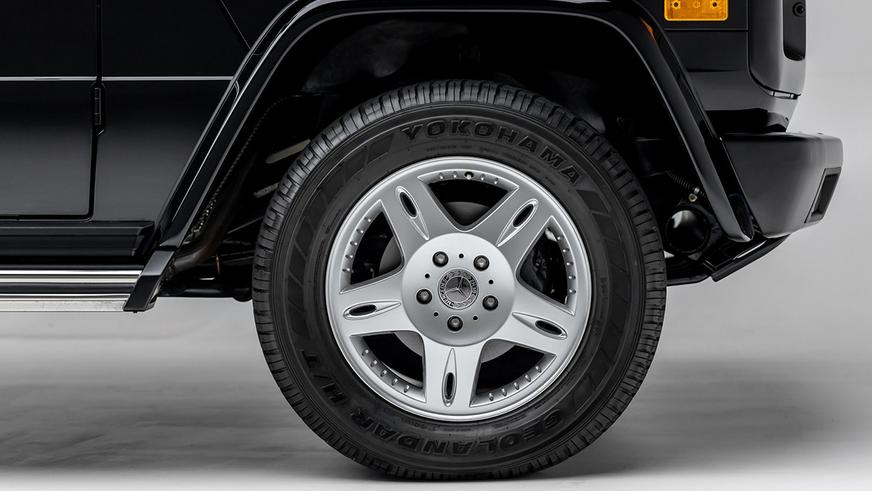 С молотка пустят новый гелик 2002 года выпуска