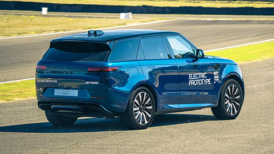 Электрический Range Rover Sport впервые показался на публике
