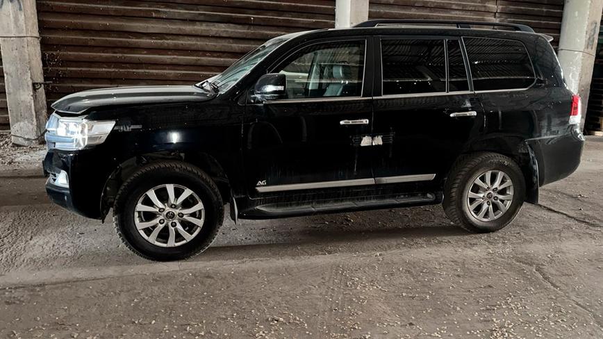 Тәркіленген Land Cruiser 200 әскерде қызмет етеді