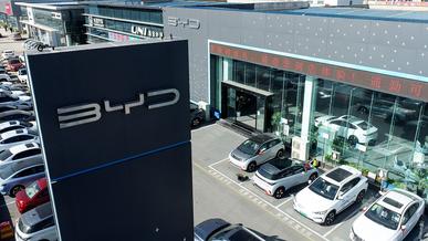 Китай последовательно лишает электромобили льгот