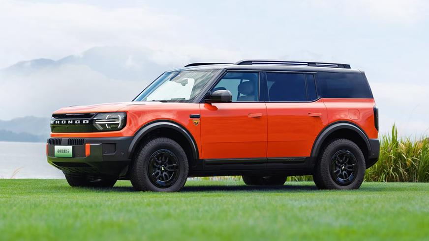 Ford Bronco стал кемпером в Китае