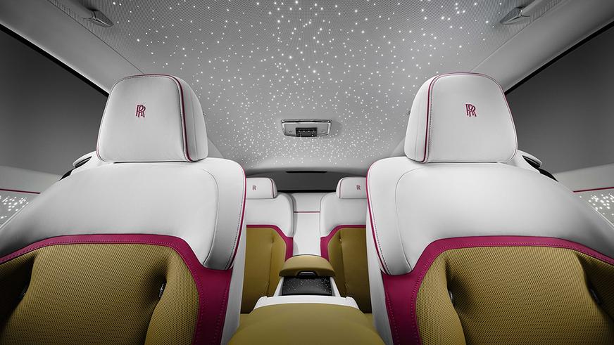 Rolls-Royce показала свой первый электромобиль