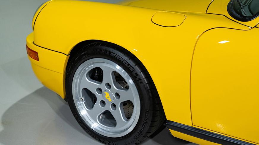Один из быстрейших Porsche 1980-х оценили в 6 миллионов долларов